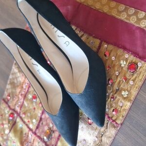 Unisa Black Microsuede Heels